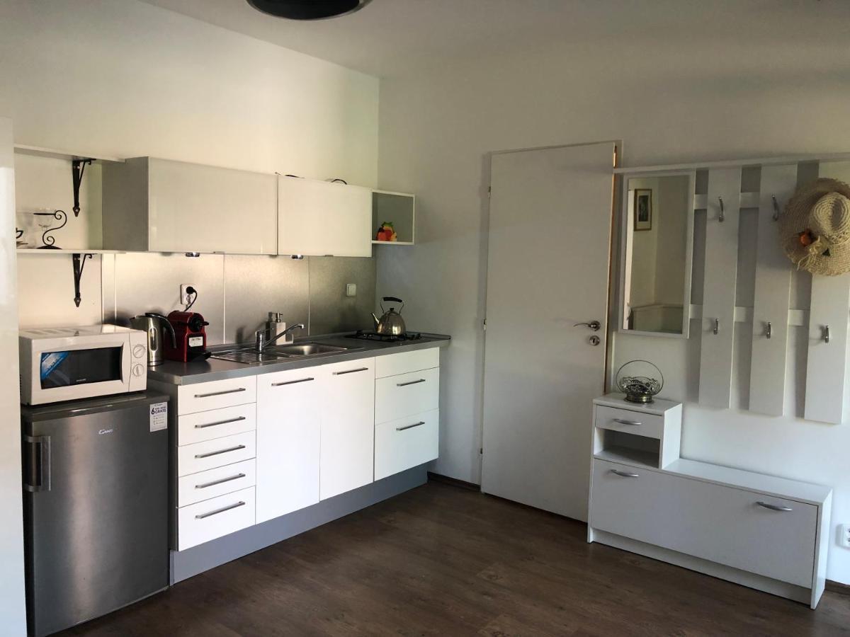 Apartman U Jezirka Velke Prilepy Екстер'єр фото